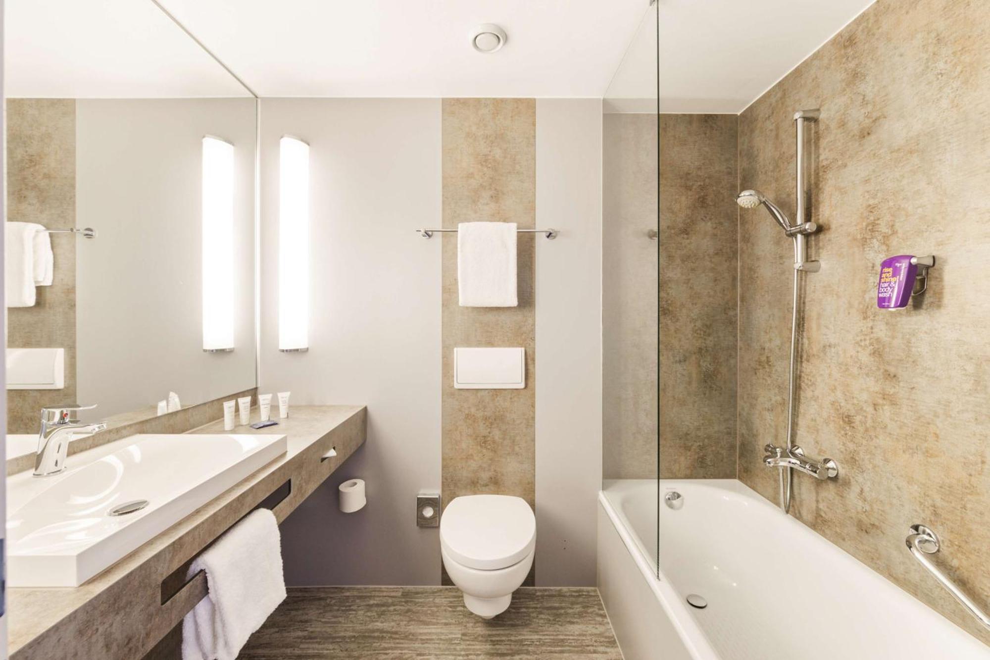 Best Western Plus Hotel Dresden City Ngoại thất bức ảnh